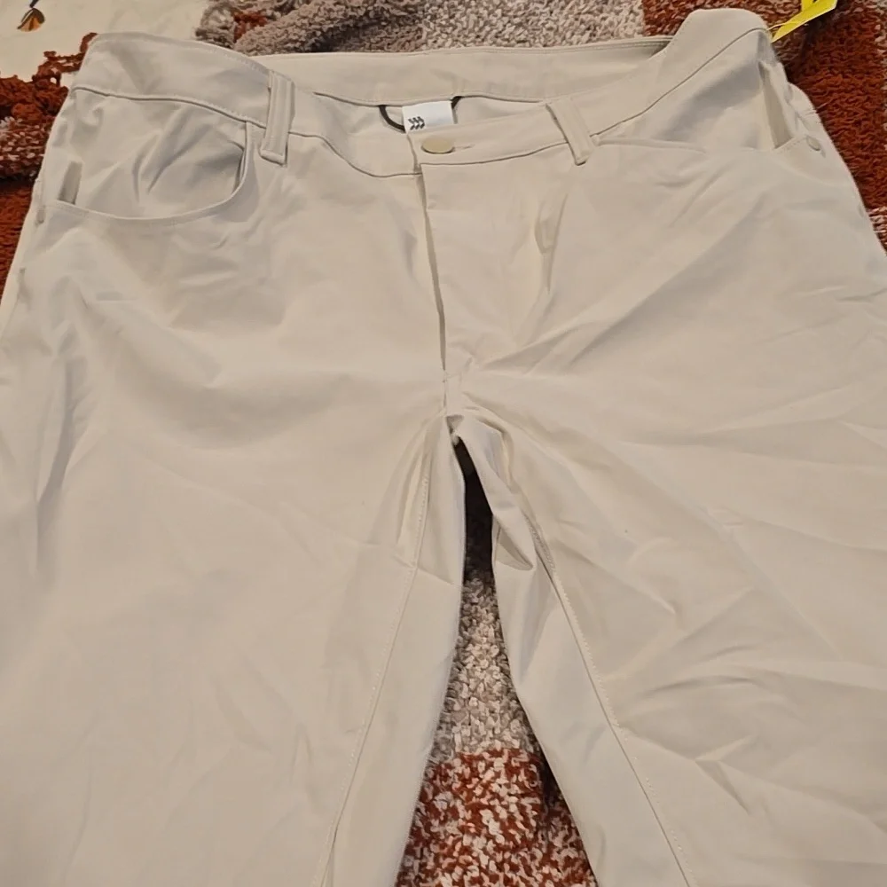 ❤️5/$25 New All in Motion Light Cream Chinos